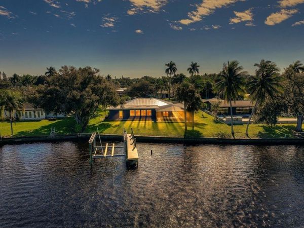 4867 E RIVERSIDE DRIVE, FORT MYERS, FL 33905