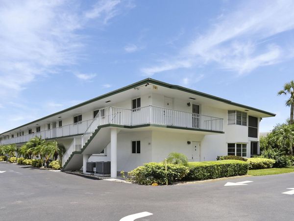 4 Garden Street, Unit 101, Tequesta, FL 33469