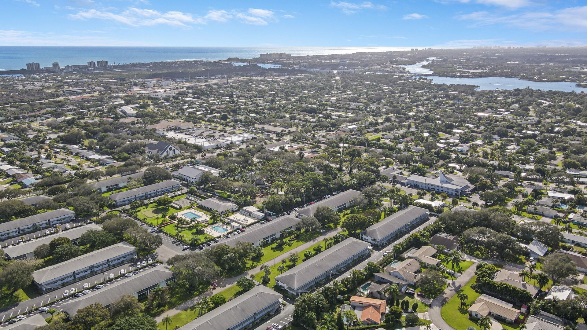 4 Garden Street, Unit 101, Tequesta, FL 33469 Photo