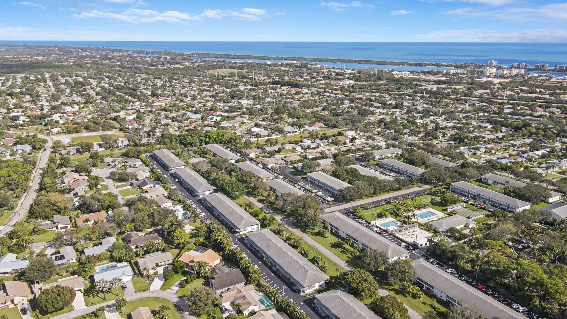 4 Garden Street, Unit 101, Tequesta, FL 33469 Photo