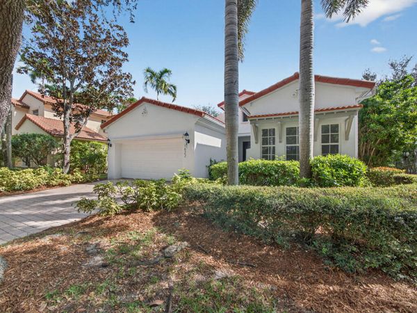 1622 Nature Court, Palm Beach Gardens, FL 33410