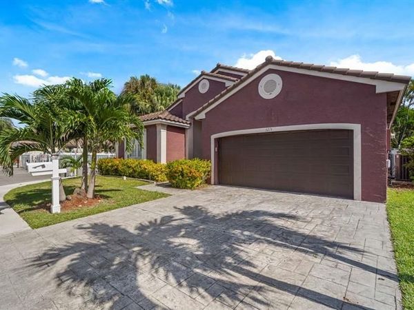 3274 NW 22nd Ave, Fort Lauderdale, FL 33309