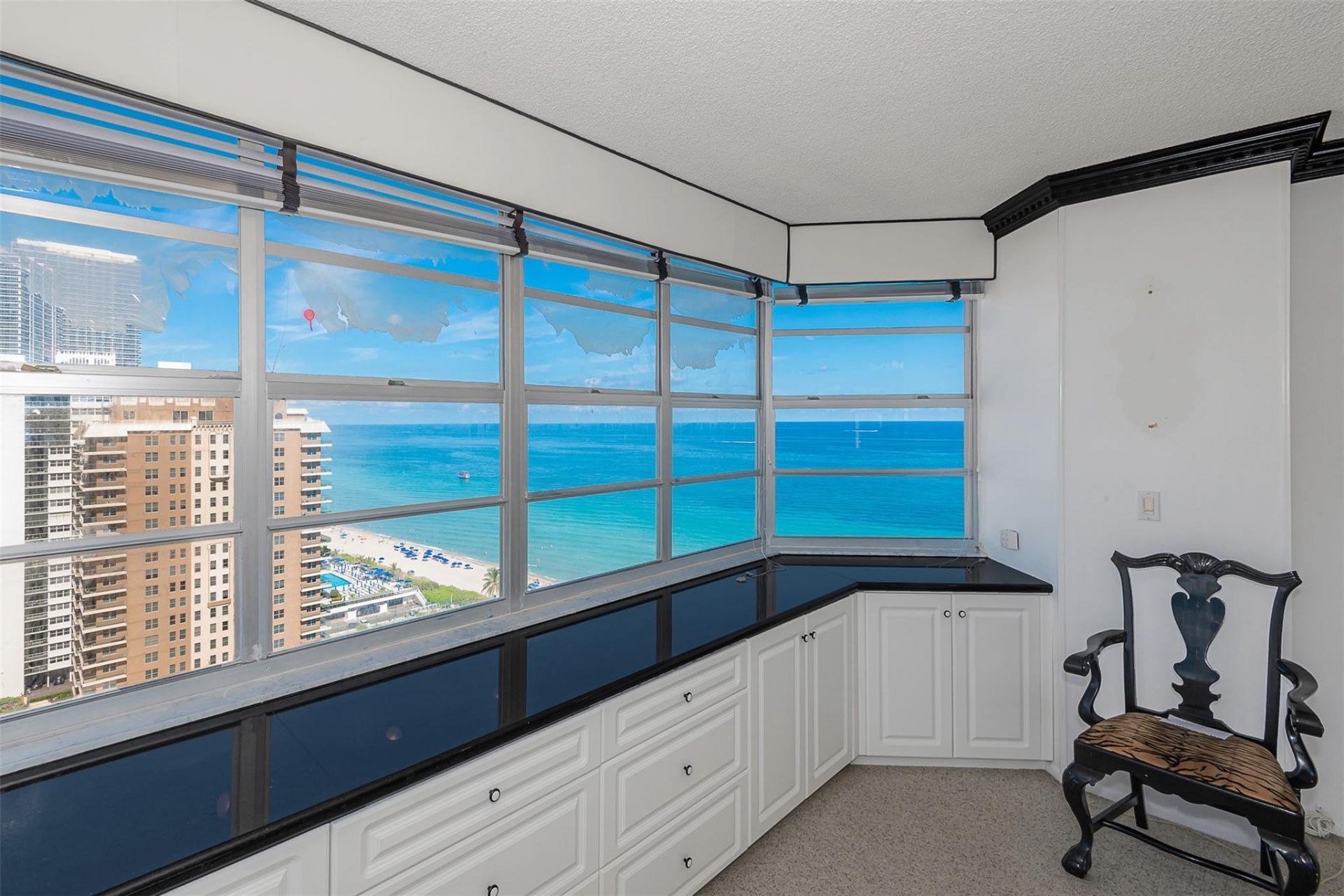 1950 S Ocean Drive, Unit 19F, Hallandale Beach, FL 33009 Photo