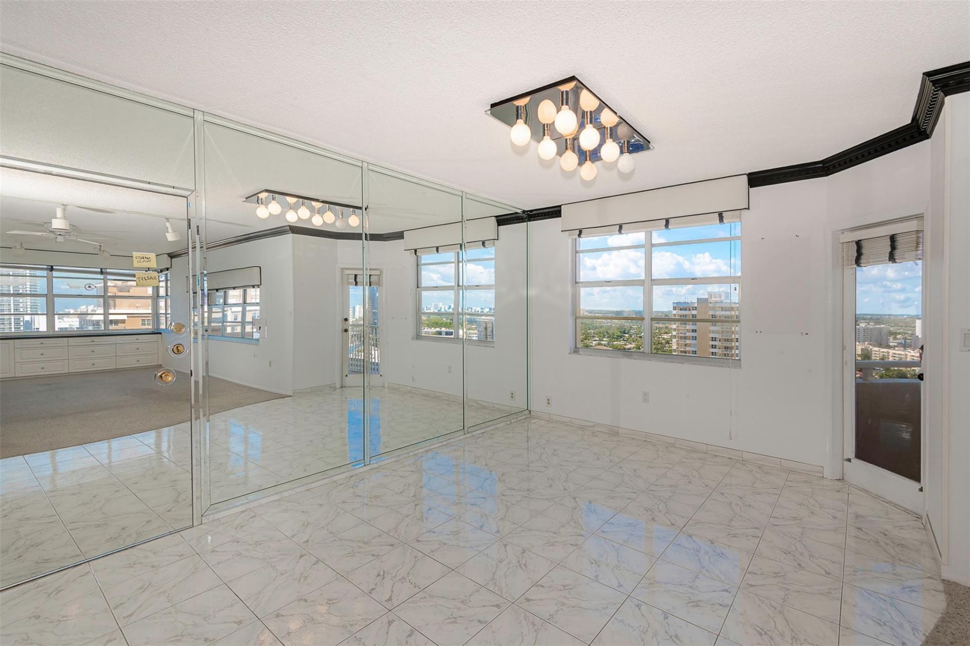 1950 S Ocean Drive, Unit 19F, Hallandale Beach, FL 33009 Photo