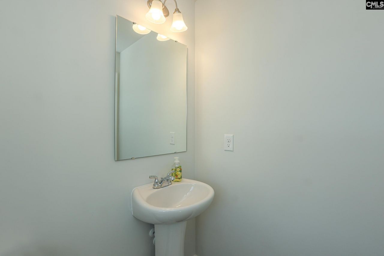 657 Penfolds Way Photo 10