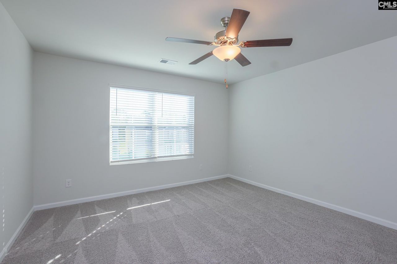 657 Penfolds Way Photo 30