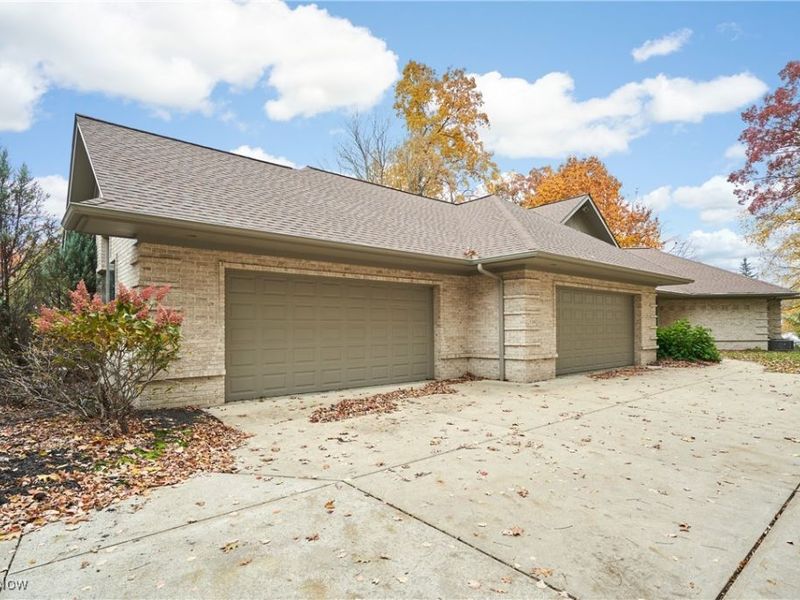 4120 Lochness Circle NW, Canton, OH 44718 Photo 38