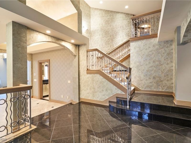 4120 Lochness Circle NW, Canton, OH 44718 Photo 5