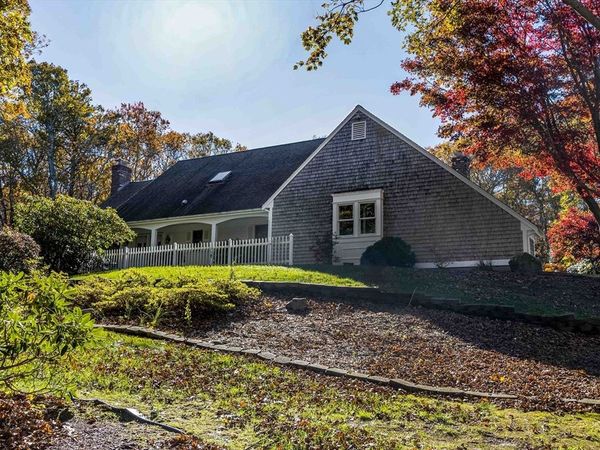 65 Oakmont Rd, Barnstable, MA 02675