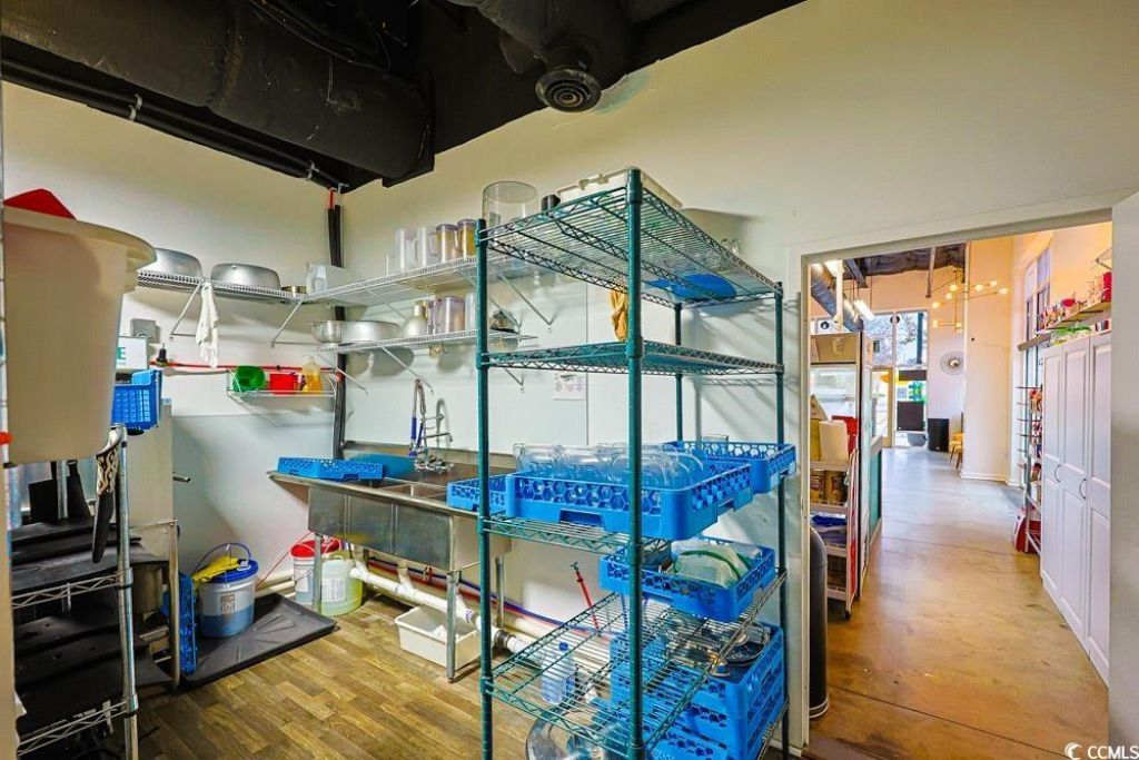 3091 Deville St. Photo 21