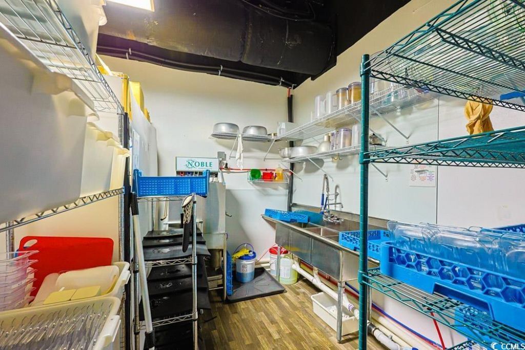 3091 Deville St. Photo 22