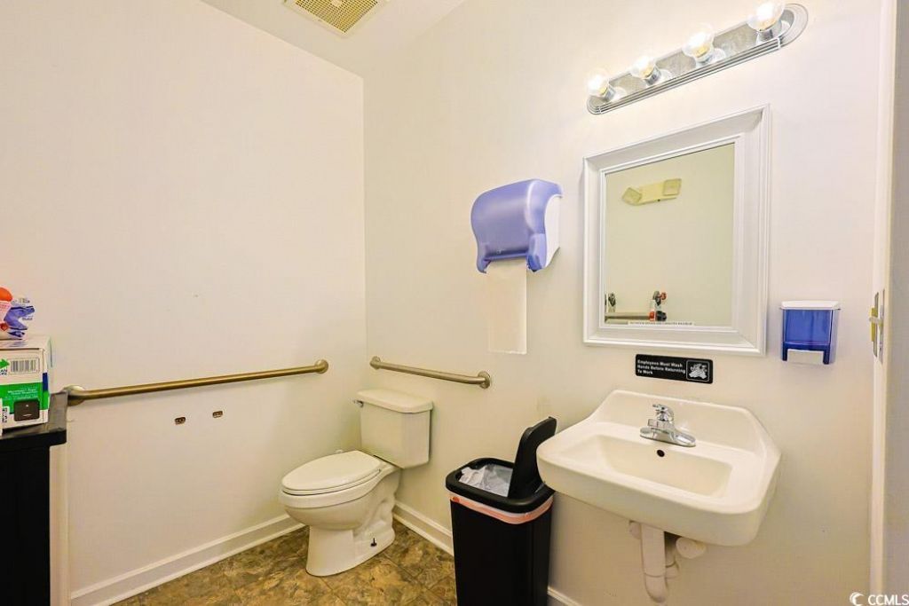 3091 Deville St. Photo 30