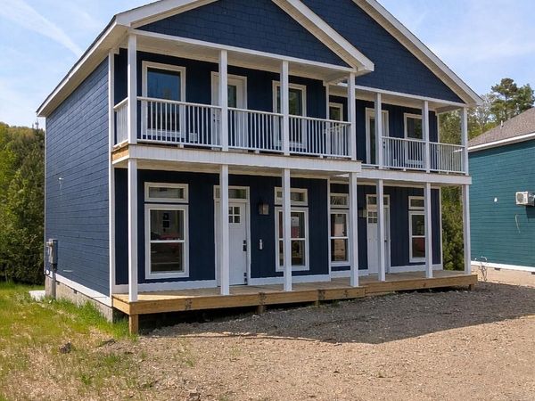 122 & 124 Courtland Crest Drive, Cleveland, TN 37311