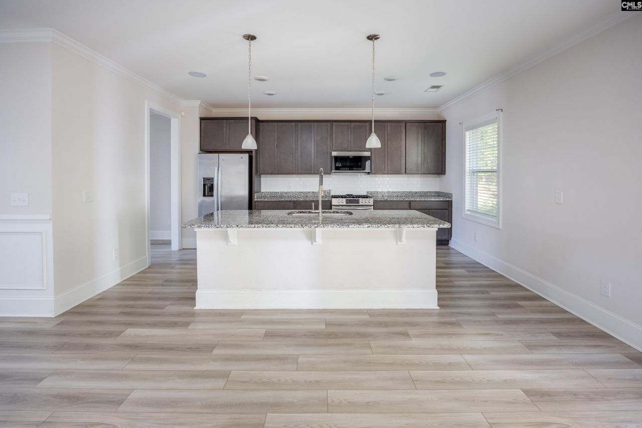 825 Hidden Point Drive Photo 31