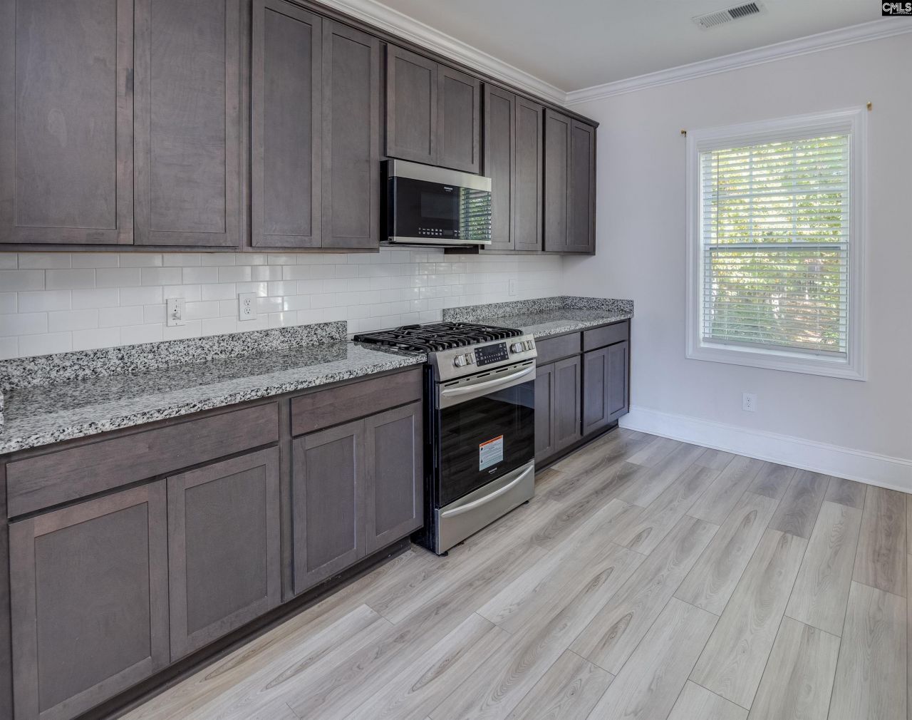 825 Hidden Point Drive Photo 33