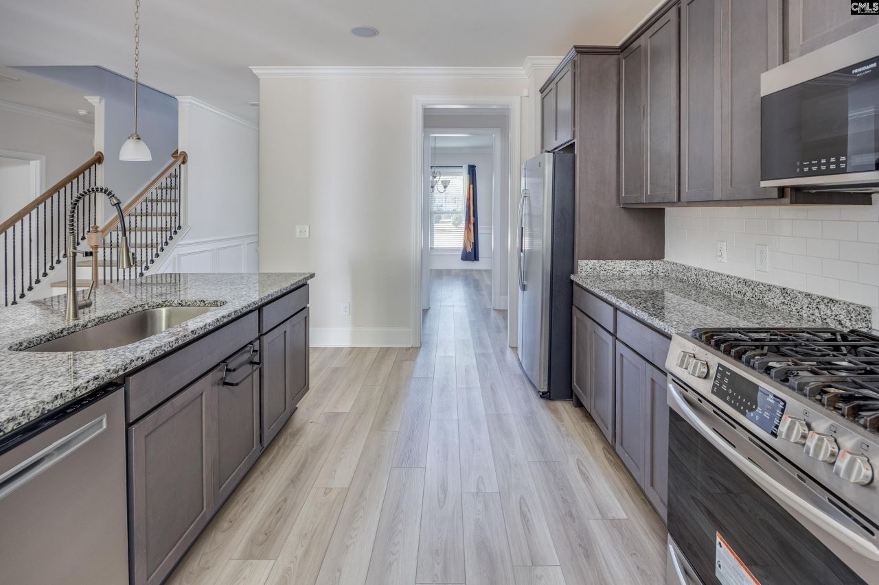 825 Hidden Point Drive Photo 35