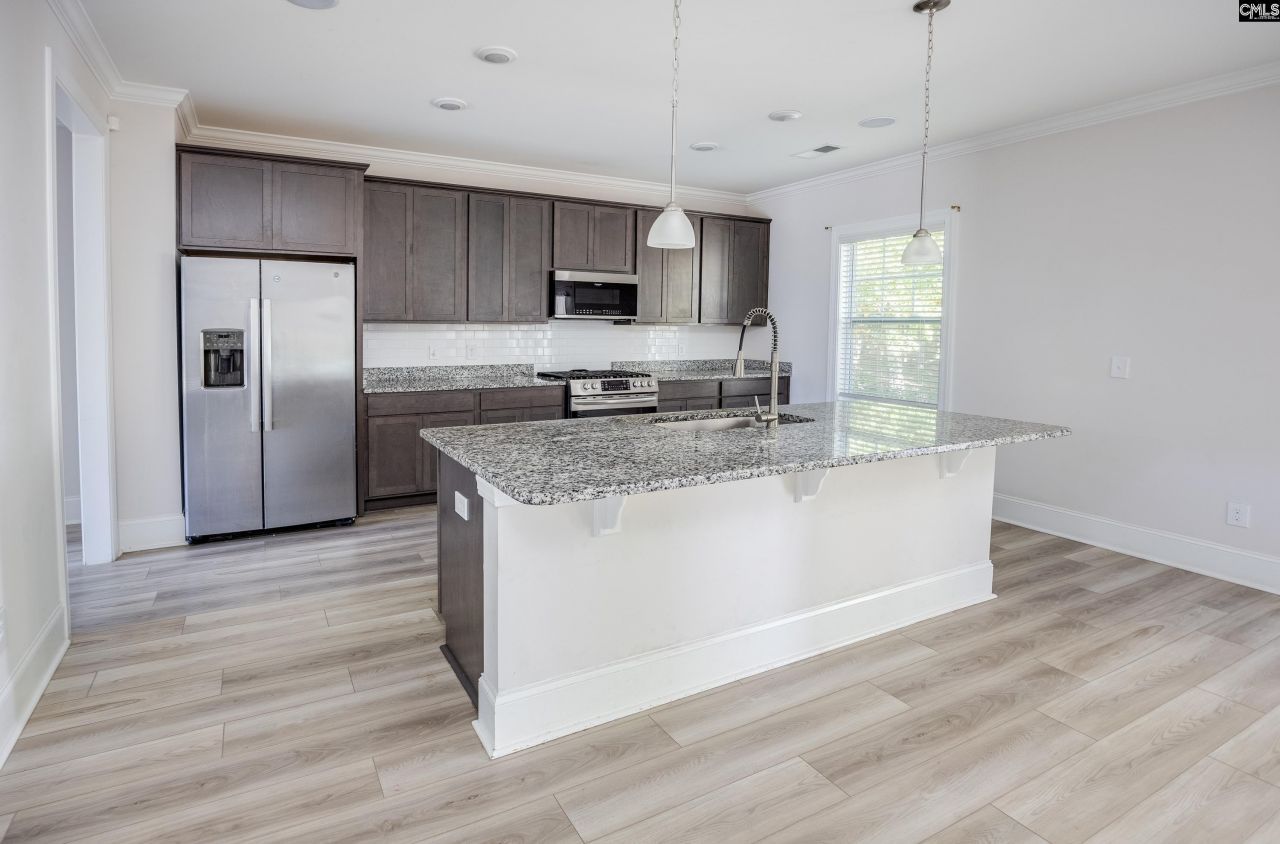 825 Hidden Point Drive Photo 5