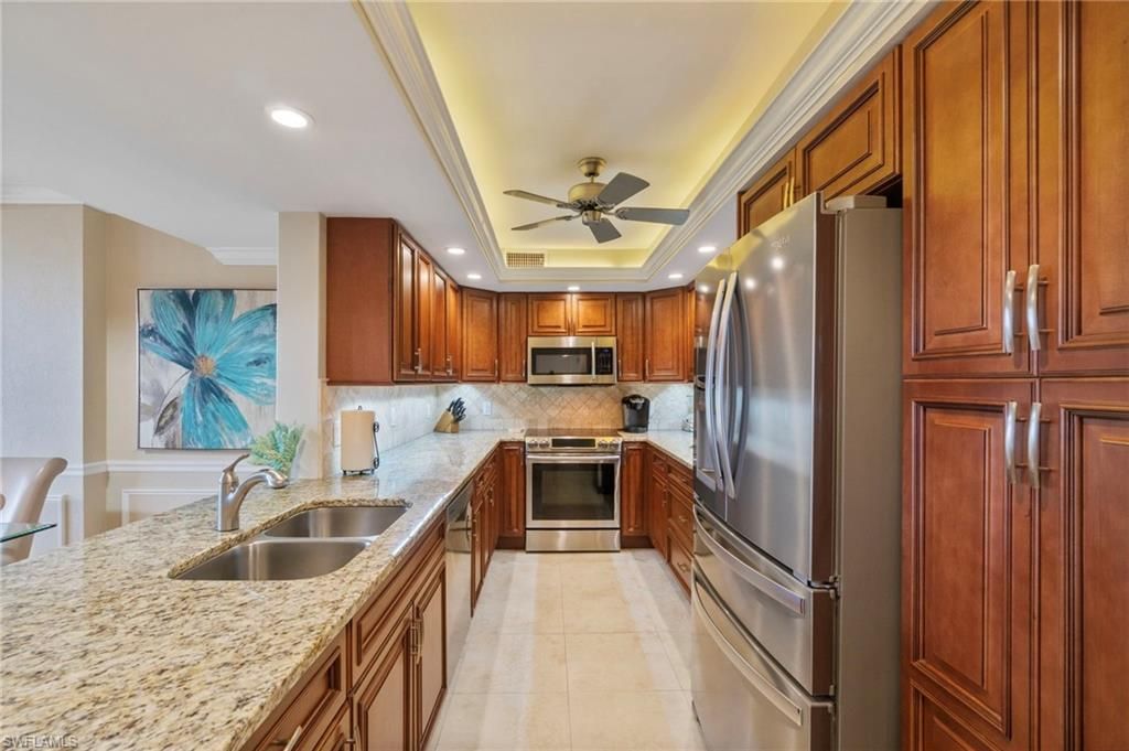 17 Bluebill Ave, Unit 1005, Naples, FL 34108 Photo
