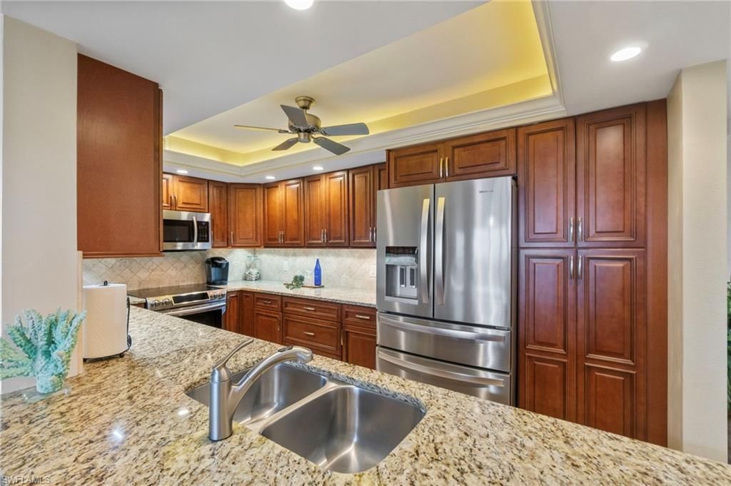 17 Bluebill Ave, Unit 1005, Naples, FL 34108 Photo
