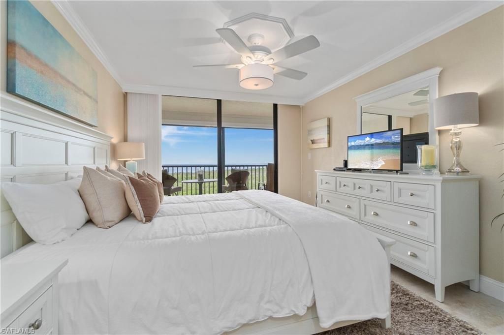 17 Bluebill Ave, Unit 1005, Naples, FL 34108 Photo