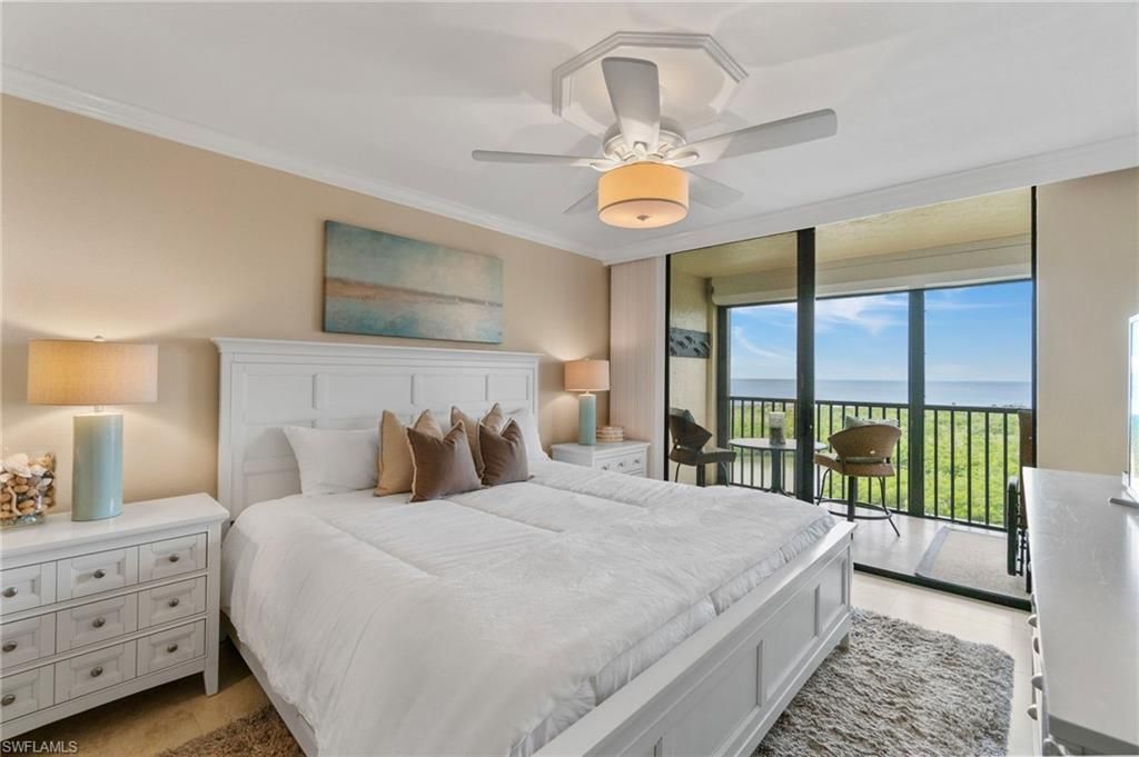 17 Bluebill Ave, Unit 1005, Naples, FL 34108 Photo