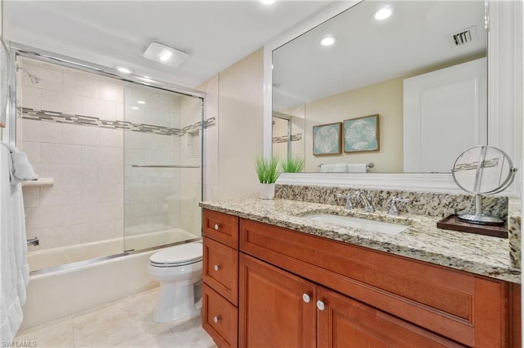 17 Bluebill Ave, Unit 1005, Naples, FL 34108 Photo