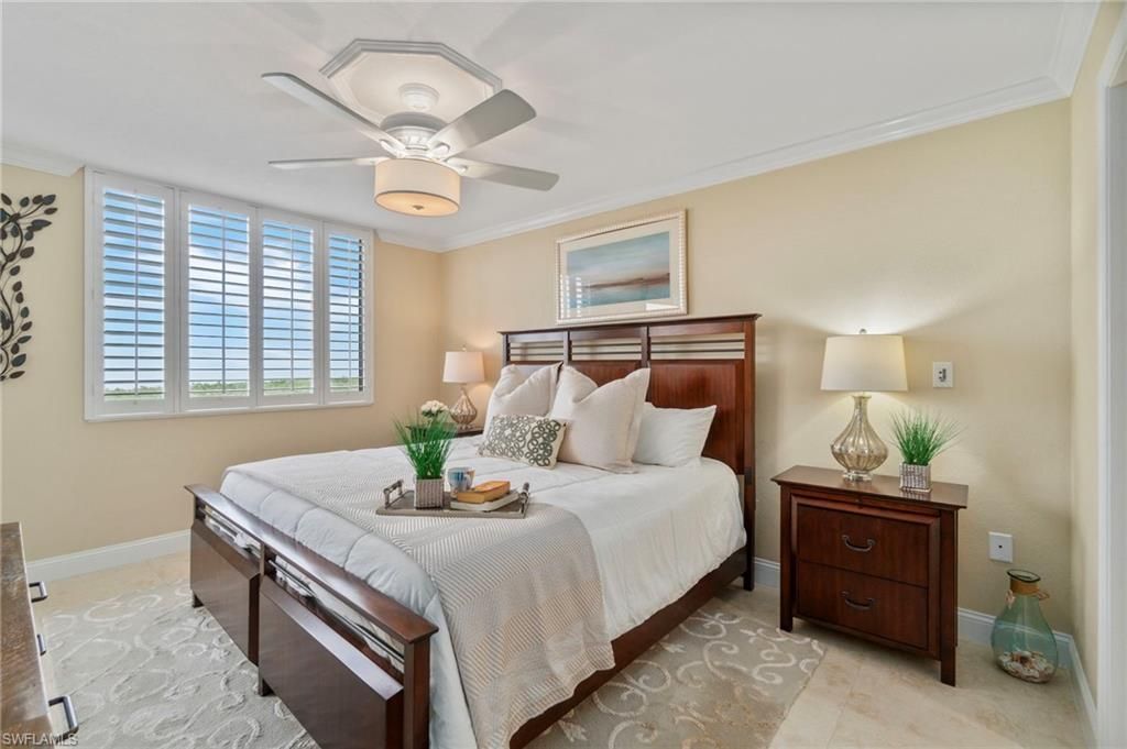 17 Bluebill Ave, Unit 1005, Naples, FL 34108 Photo