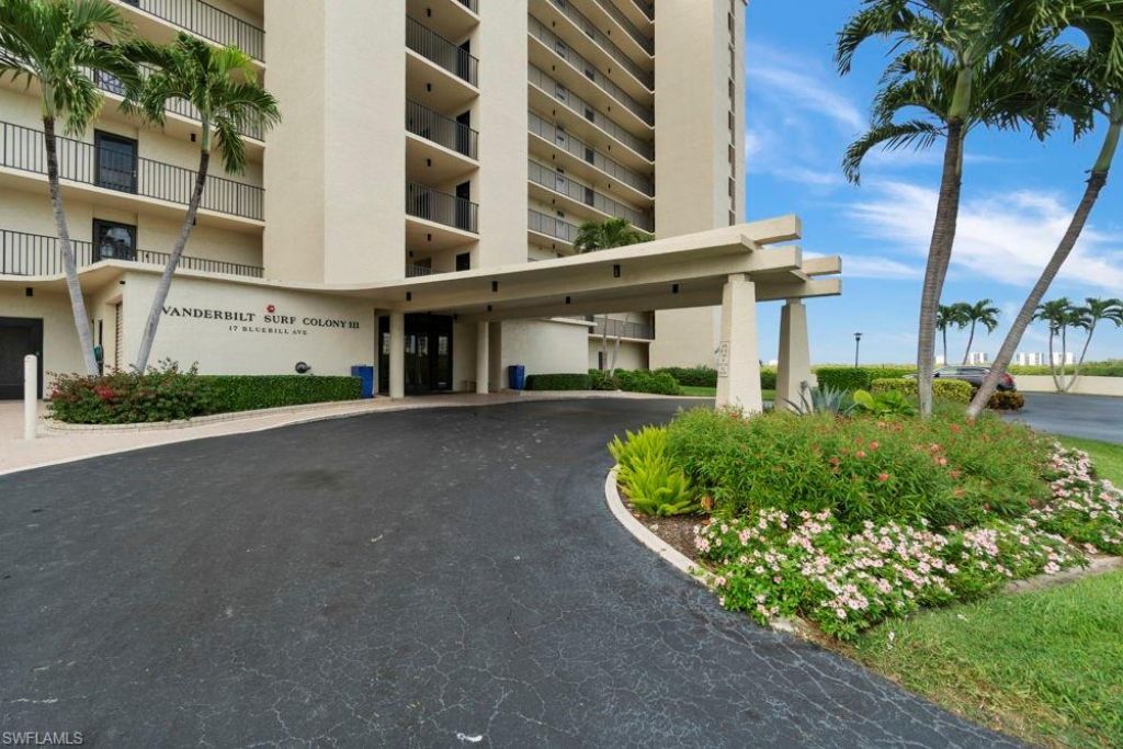 17 Bluebill Ave, Unit 1005, Naples, FL 34108 Photo