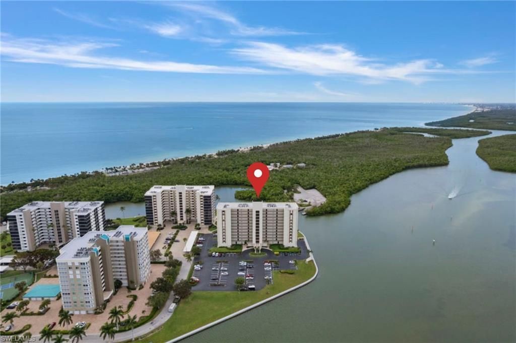 17 Bluebill Ave, Unit 1005, Naples, FL 34108 Photo