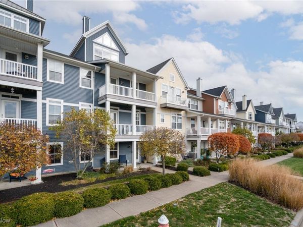 323 California Avenue, Lorain, OH 44052