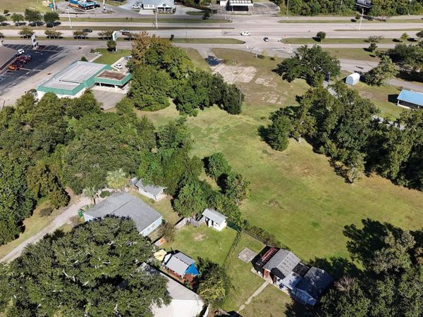 502 Highway 90, Bay Saint Louis, MS 39520