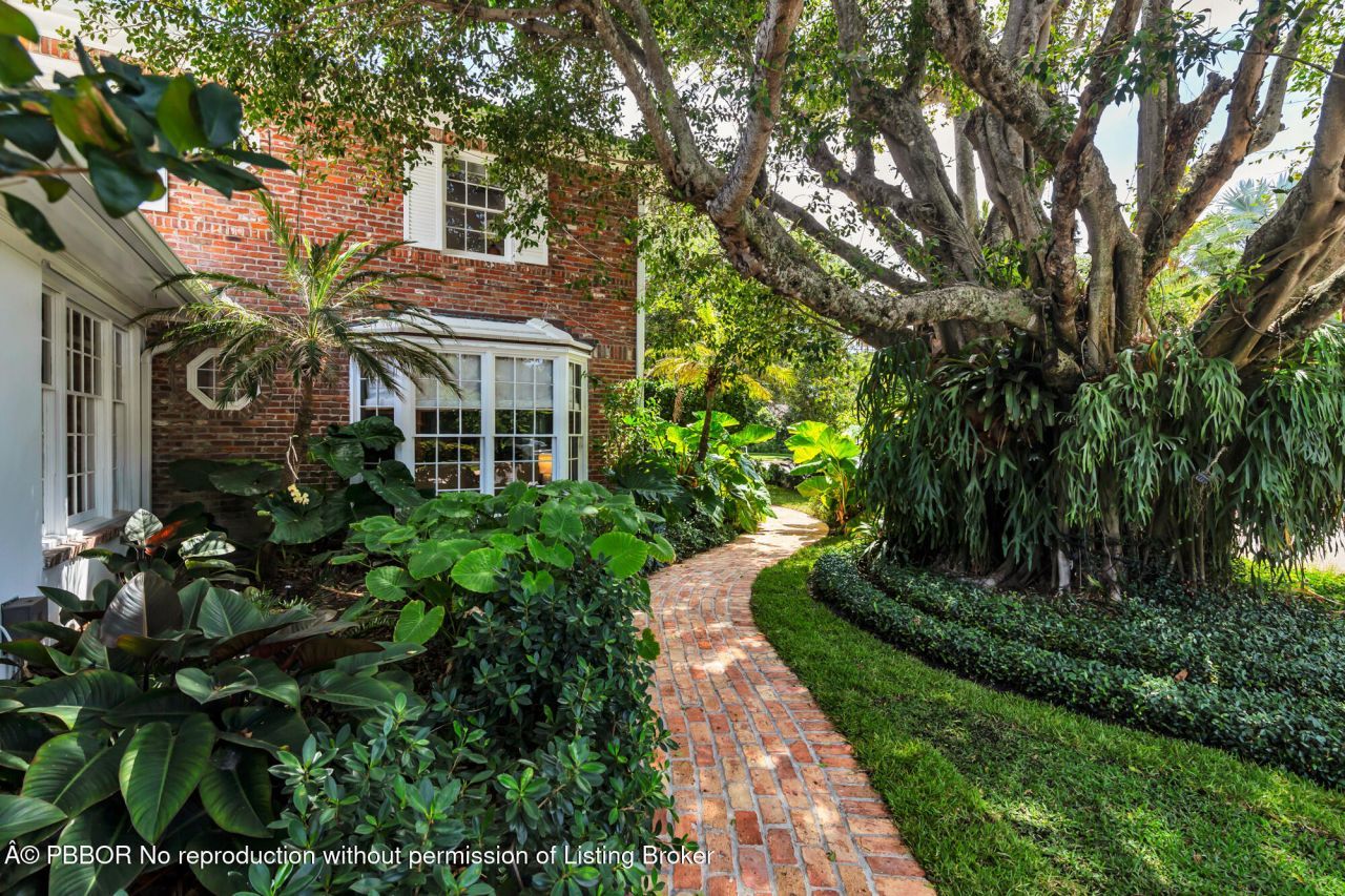 495 N Lake Way, Palm Beach, FL 33480 Photo