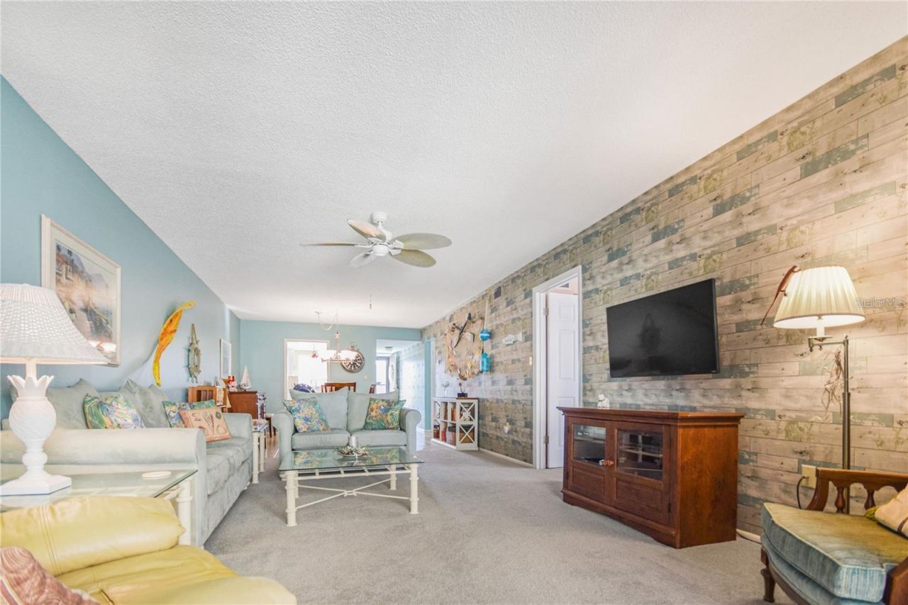 3617 Lake Bayshore Drive, Unit J-401, Bradenton, FL 34205 Photo