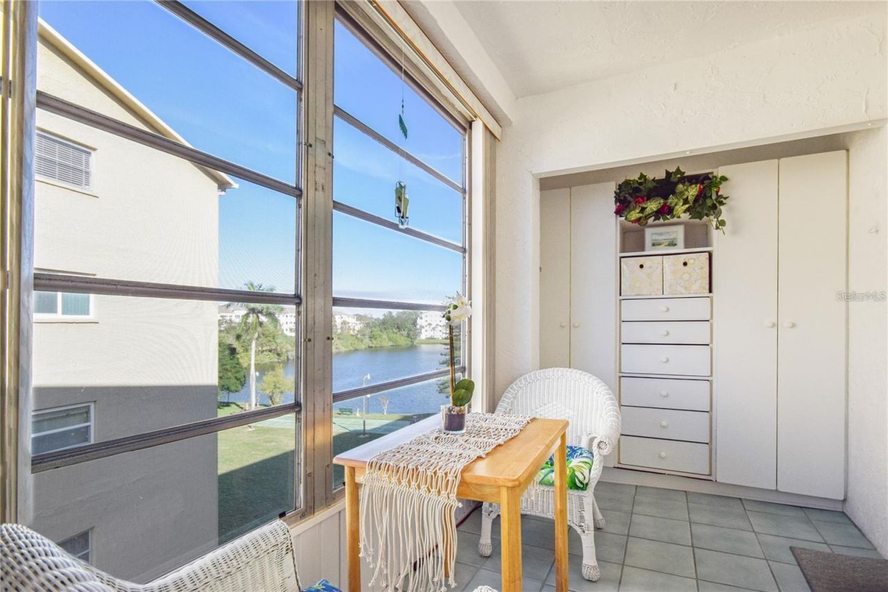 3617 Lake Bayshore Drive, Unit J-401, Bradenton, FL 34205 Photo