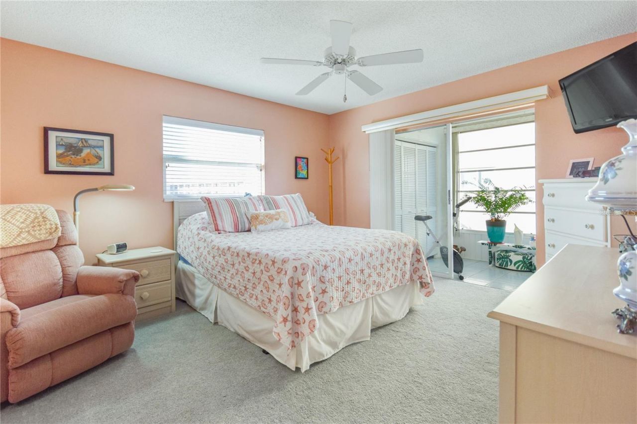 3617 Lake Bayshore Drive, Unit J-401, Bradenton, FL 34205 Photo