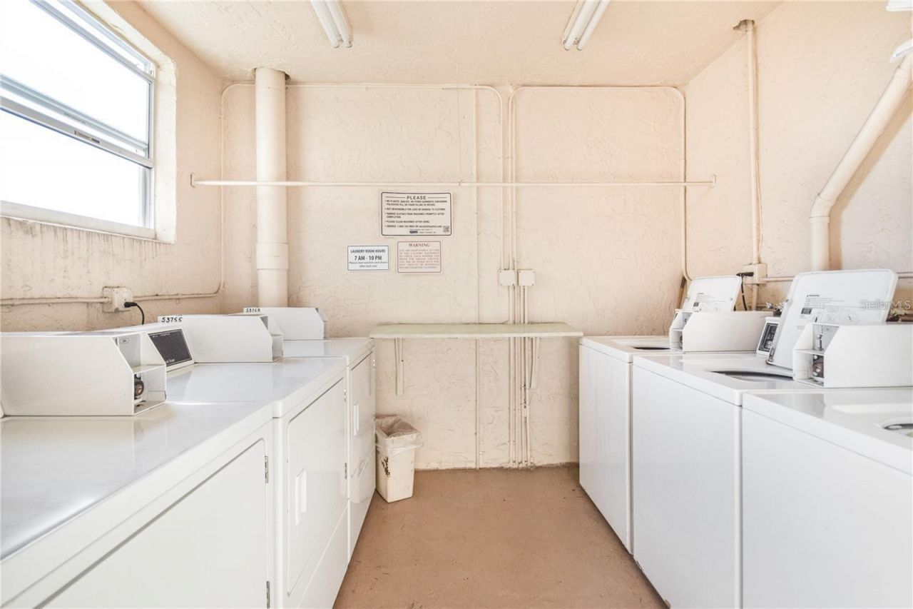 3617 Lake Bayshore Drive, Unit J-401, Bradenton, FL 34205 Photo