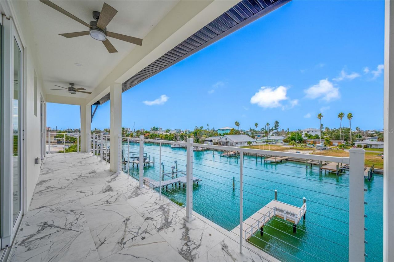 534 Crystal Drive, Madeira Beach, FL 33708 Photo