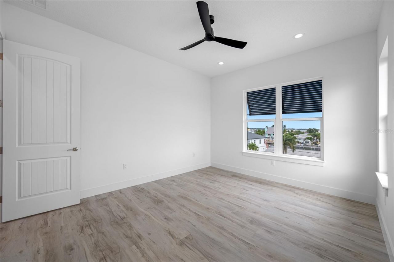 534 Crystal Drive, Madeira Beach, FL 33708 Photo