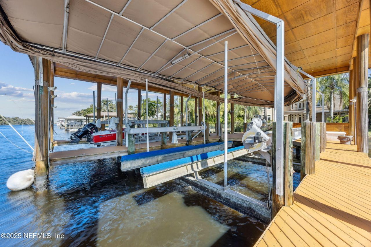 21 N Roscoe Boulevard, Ponte Vedra Beach, FL 32082 Photo