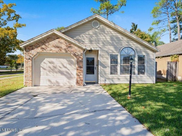 1854 QUEBEC Court, Middleburg, FL 32068