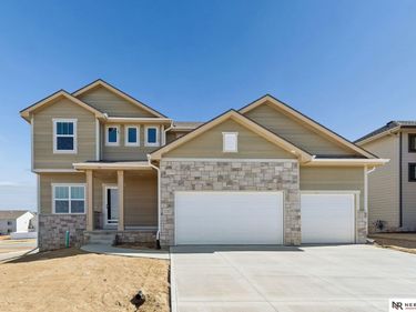 12107 S 109th Street, Papillion, NE 68046