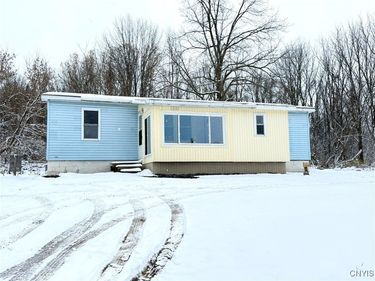 223 Route 5, Weedsport, NY 13166