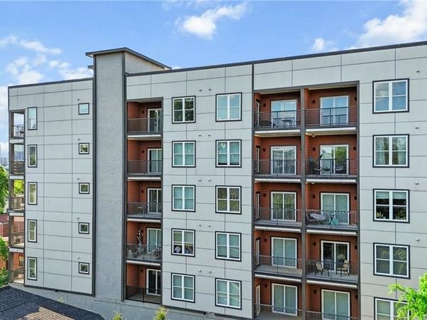 525 Parkway Drive NE, Unit 110, Atlanta, GA 30308