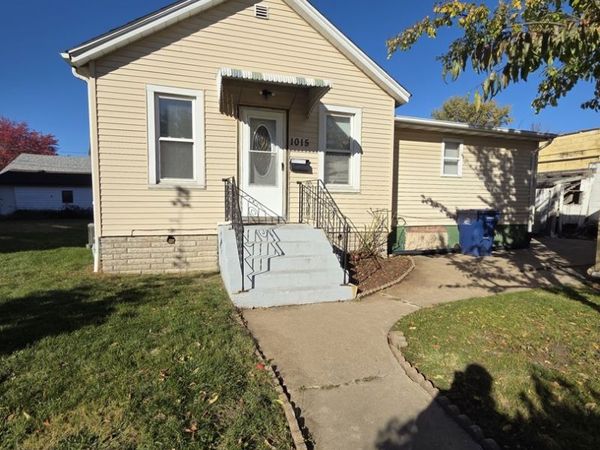 1015 8th Street, Lasalle, IL 61301