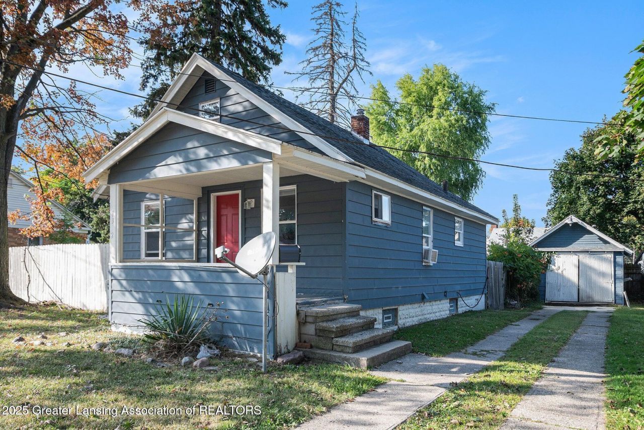 1312 W Mount Hope Avenue, Lansing, MI 48910 Main Photo
