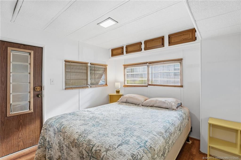 580 Nettles Boulevard, Jensen Beach, FL 34957 Photo