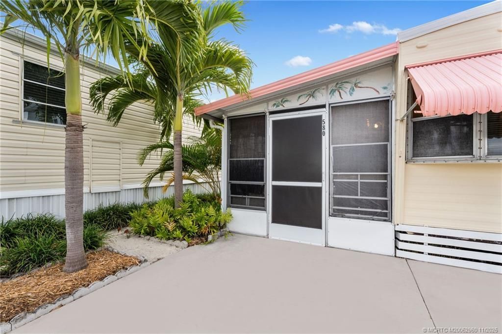 580 Nettles Boulevard, Jensen Beach, FL 34957 Photo