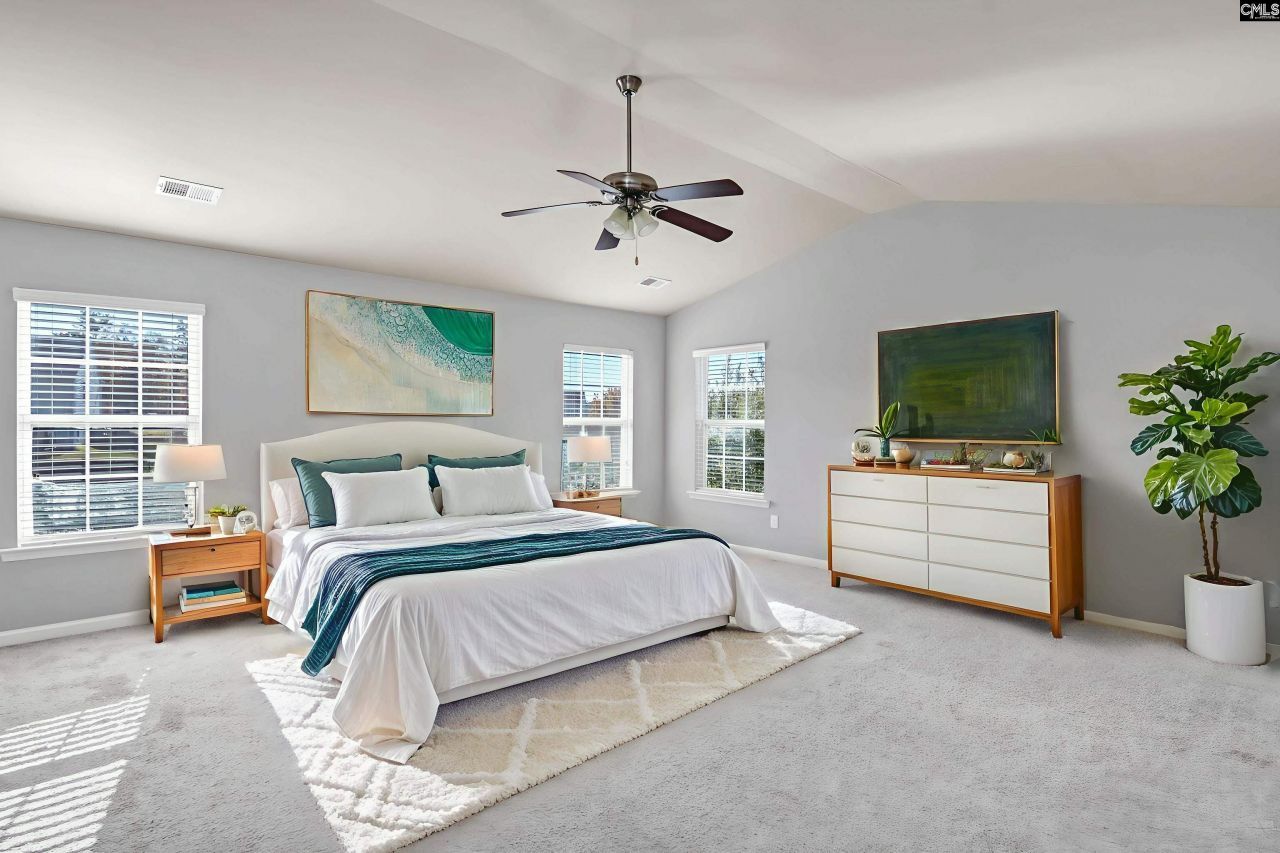 869 Sunseeker Drive Photo 10