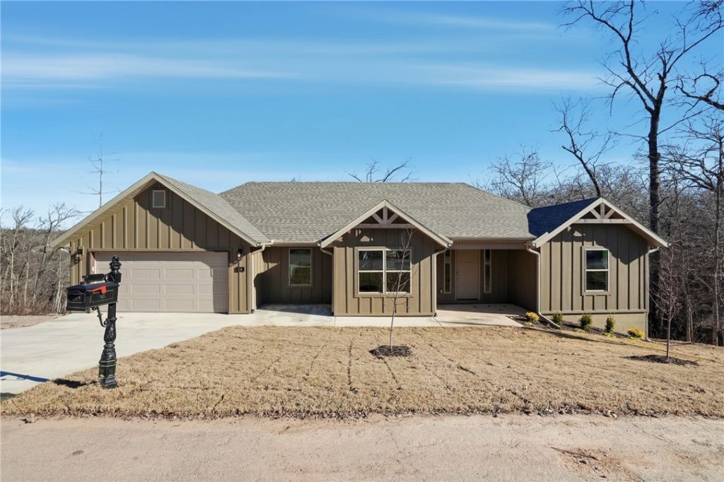 14 Reading Lane, Bella Vista, AR 72714 Main Photo