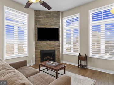 181 E REED AVENUE, Unit 411, ALEXANDRIA, VA 22305